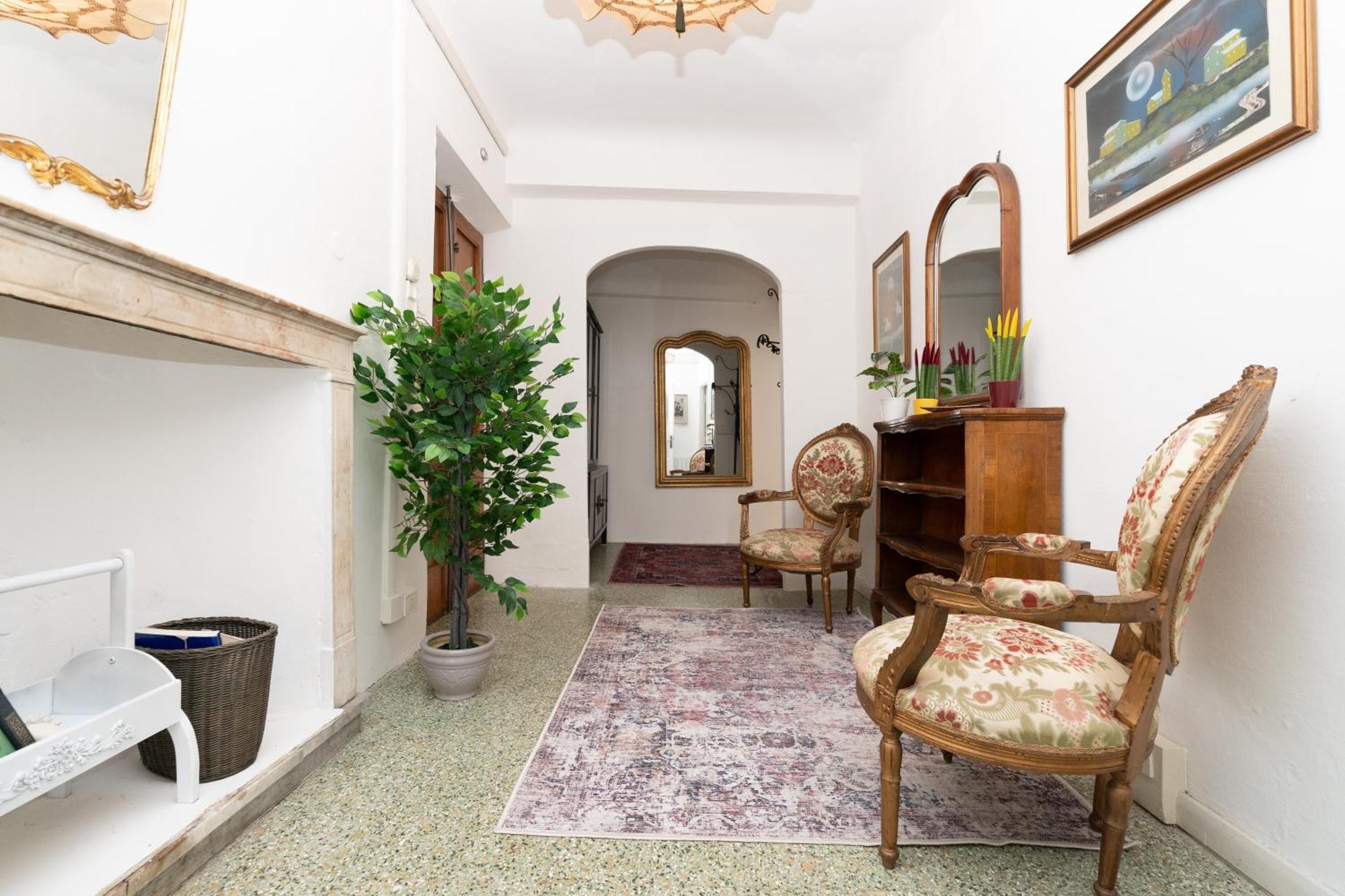 Apartamento Historic Apt In The Center Of Lucca With Balcony Exterior foto